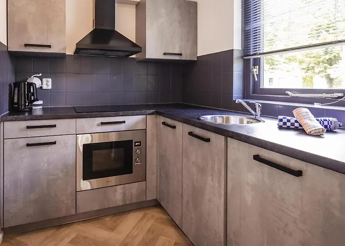 Semesterbostad Lovely Vacation Near Forest And Water