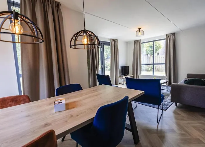 Lovely Vacation Near Forest And Water Hébergement de vacances *